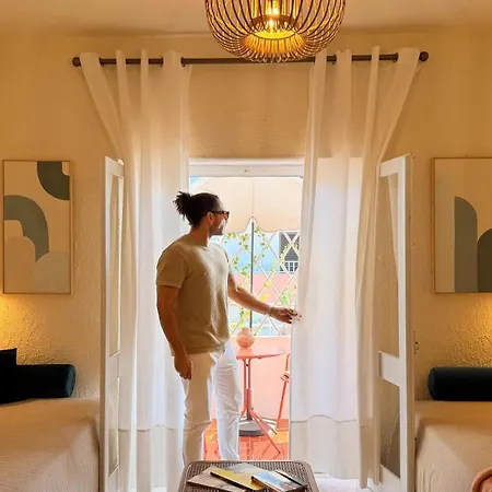 Apartmán 5 Min Da Praia, Wifi Rapido, Workspace, 2Q *
