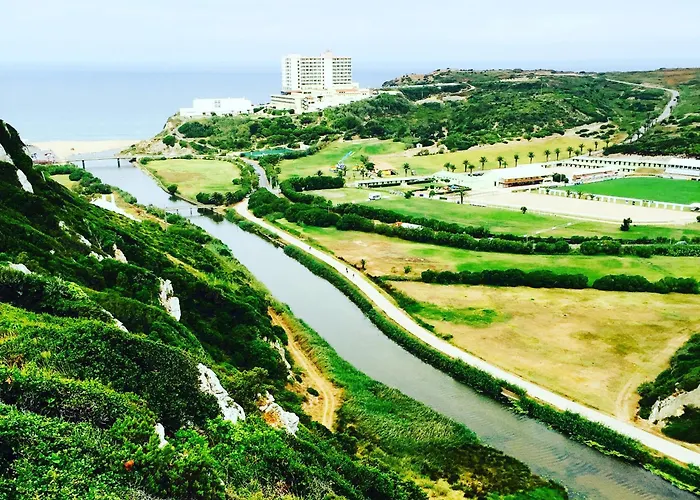 2br A 400m Da Surf E Relax A 50min De Lisboa Apartmán