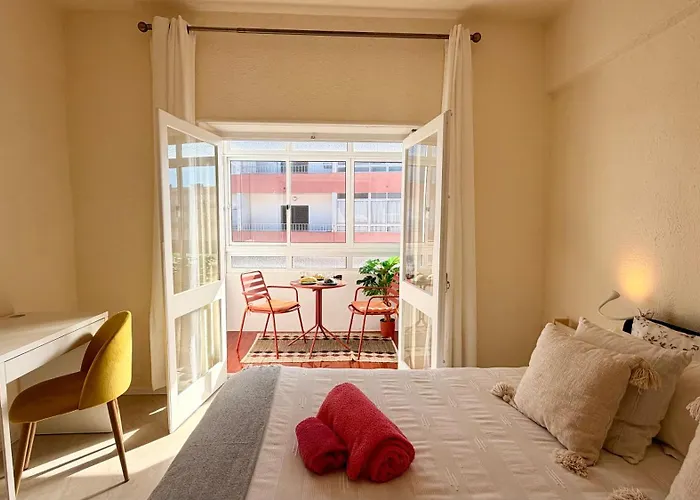 2br A 400m Da Surf E Relax A 50min De Lisboa *